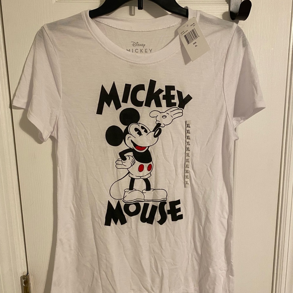 White Mickey Mouse NWT Tshirt XL juniors